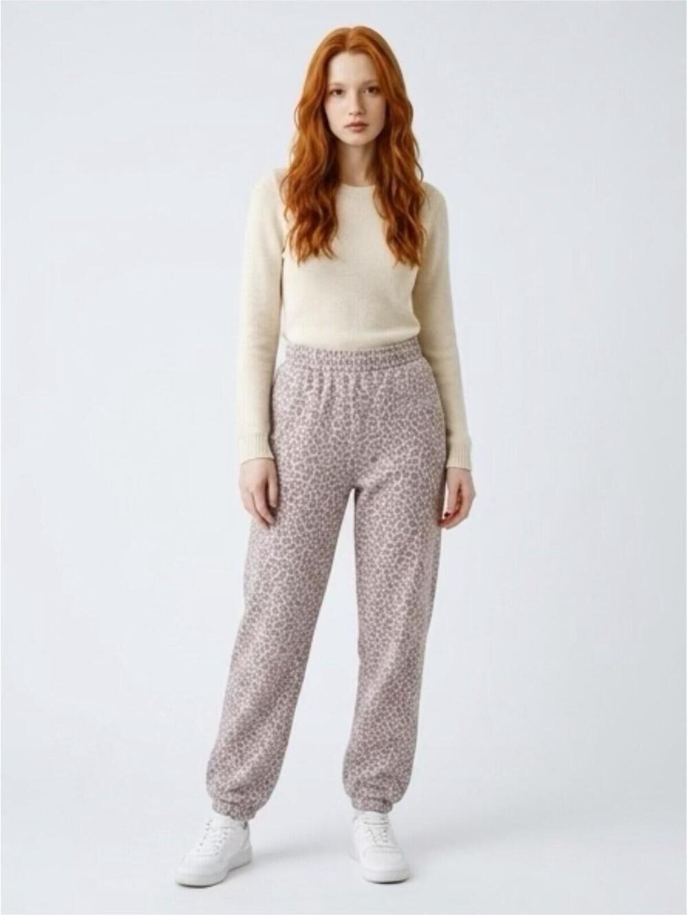 Comfrt Minimalist Sweatpants  Unisex Size Large Color Desert Sweatpants New